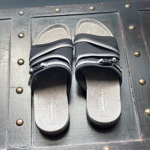 Merrell Men's Black and Gray Slide Sandals
